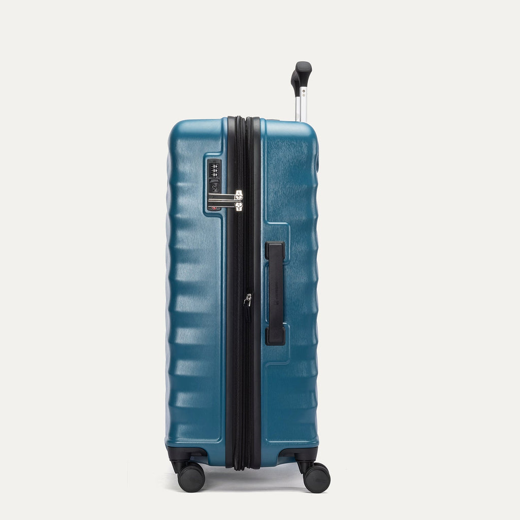 Maxlite® Air V2 Medium Check-In Hardside Spinner – Travelpro Maxlite® Air V2 Medium Check-In Hardside Spinner – Travelpro