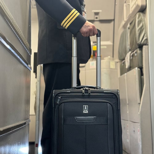 What luggage do pilots use?