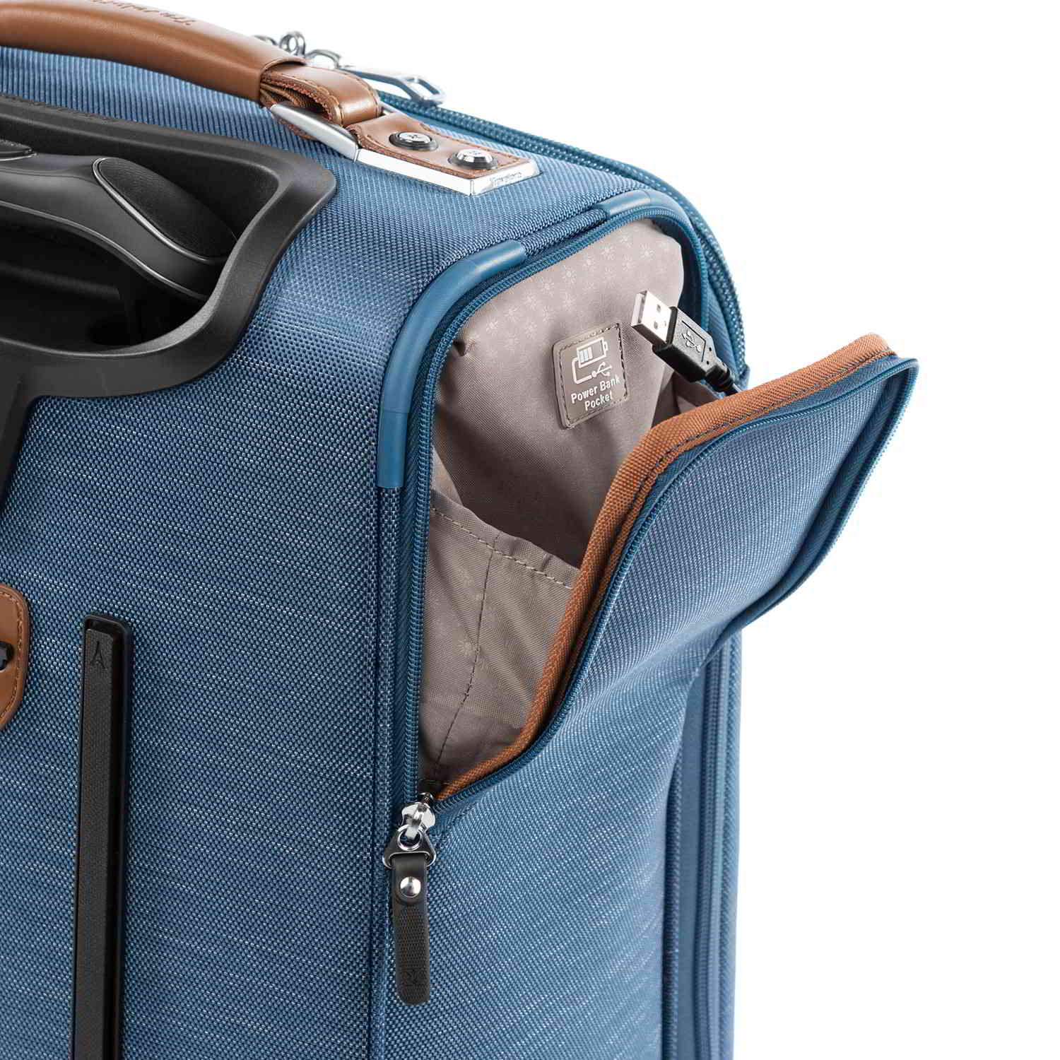 Platinum® Elite 21” Expandable Carry-On Spinner